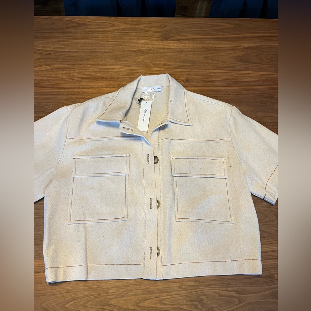 NWT All In Favor Canvas Top